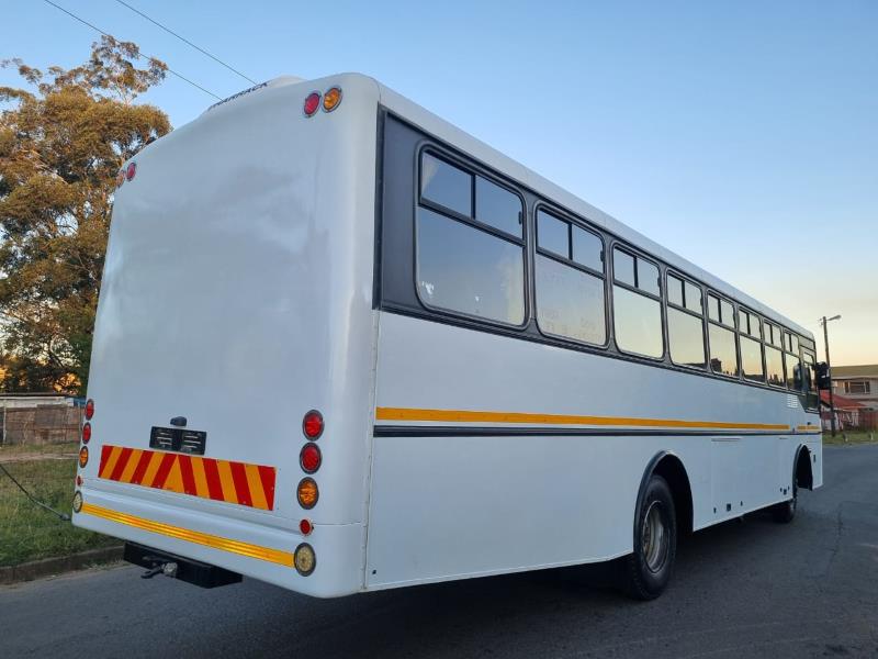 Image of bus